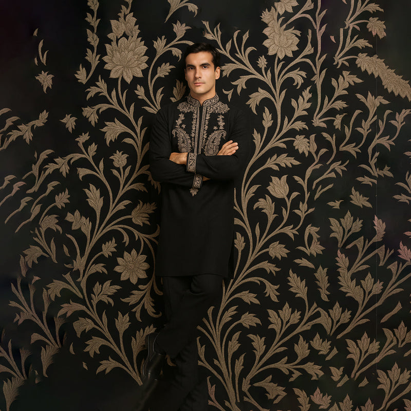 APLIQUE EBONY COLLECTION